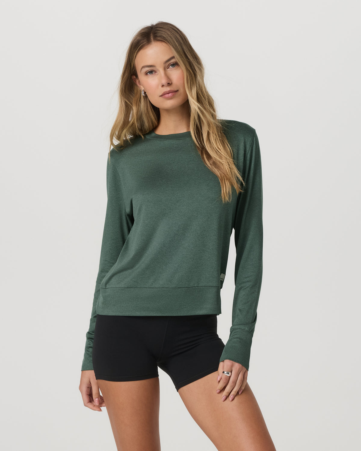 Daydream Crew Women's Agate Green Heather Long Sleeve | Vuori for sale - US 2178