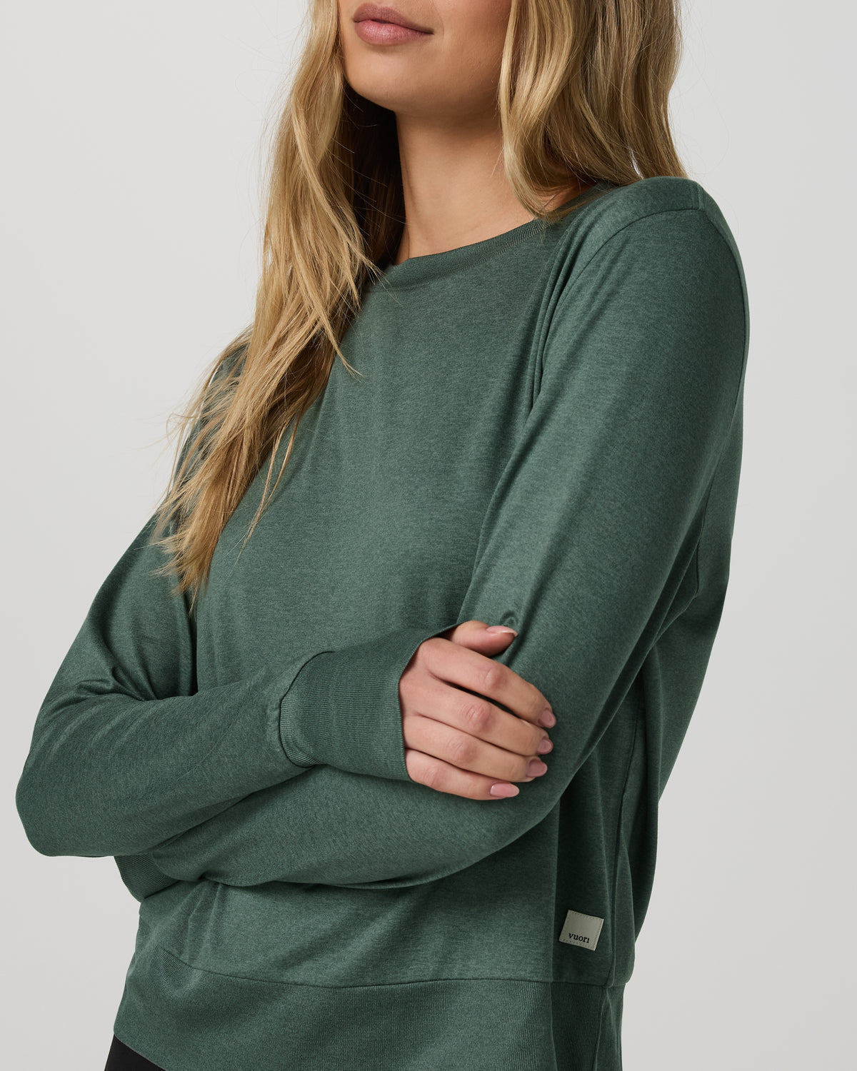 Daydream Crew Women's Agate Green Heather Long Sleeve | Vuori for sale - US 2178