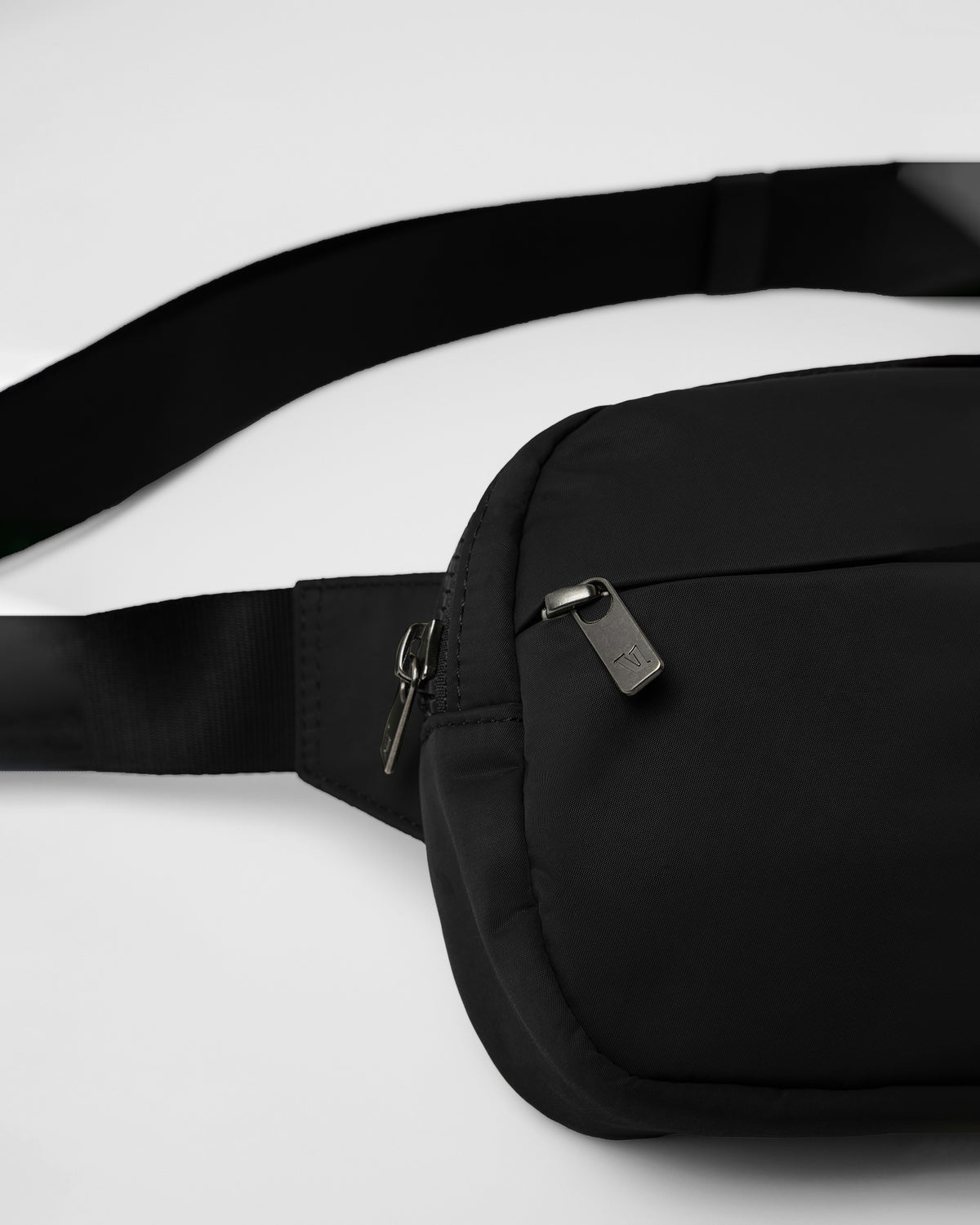 All Around Hip Pack Black Waist Bag | Vuori discount - US 6248