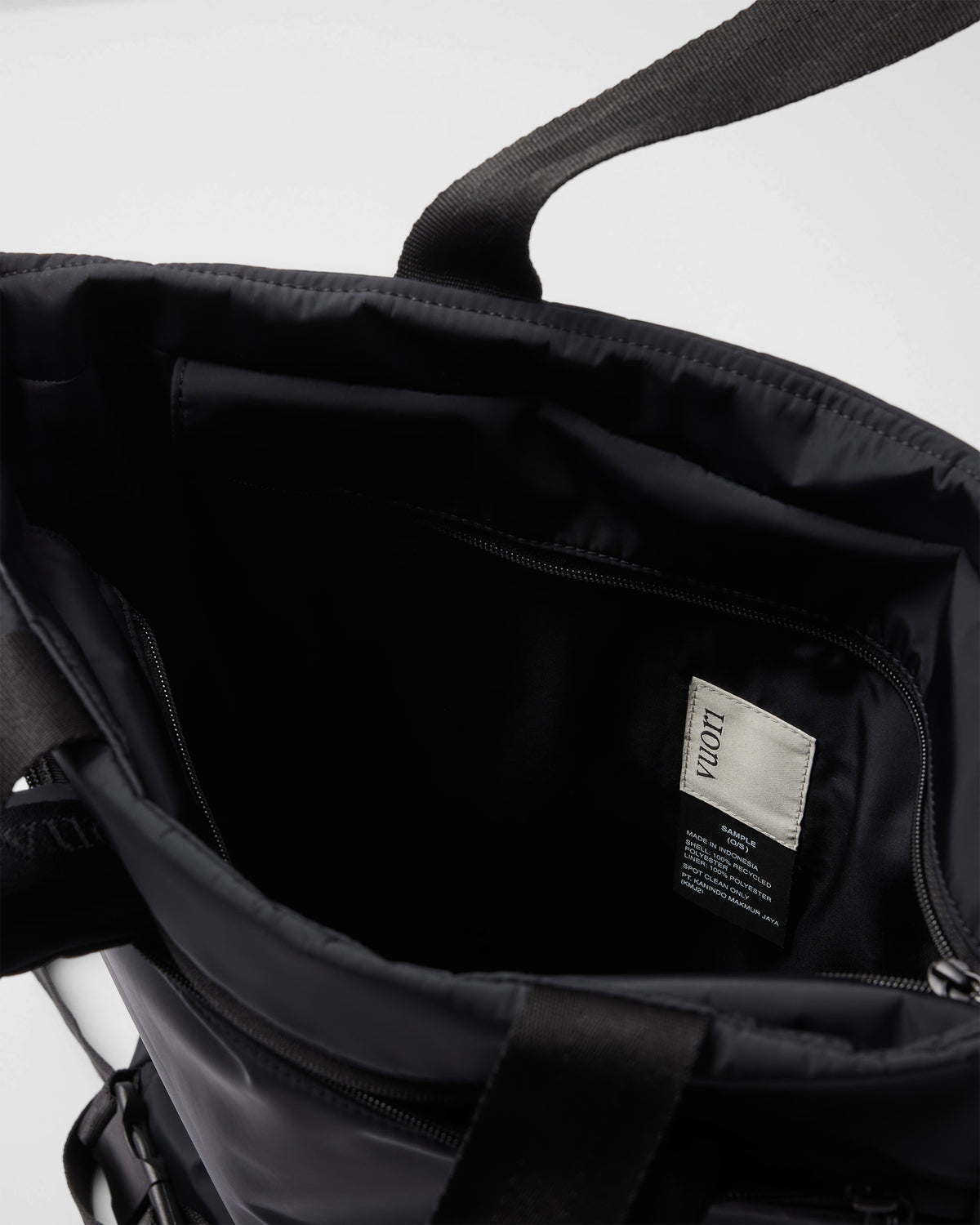 V1 Convertible Tote Bag 2.0 Black | Vuori outlet - US 5494