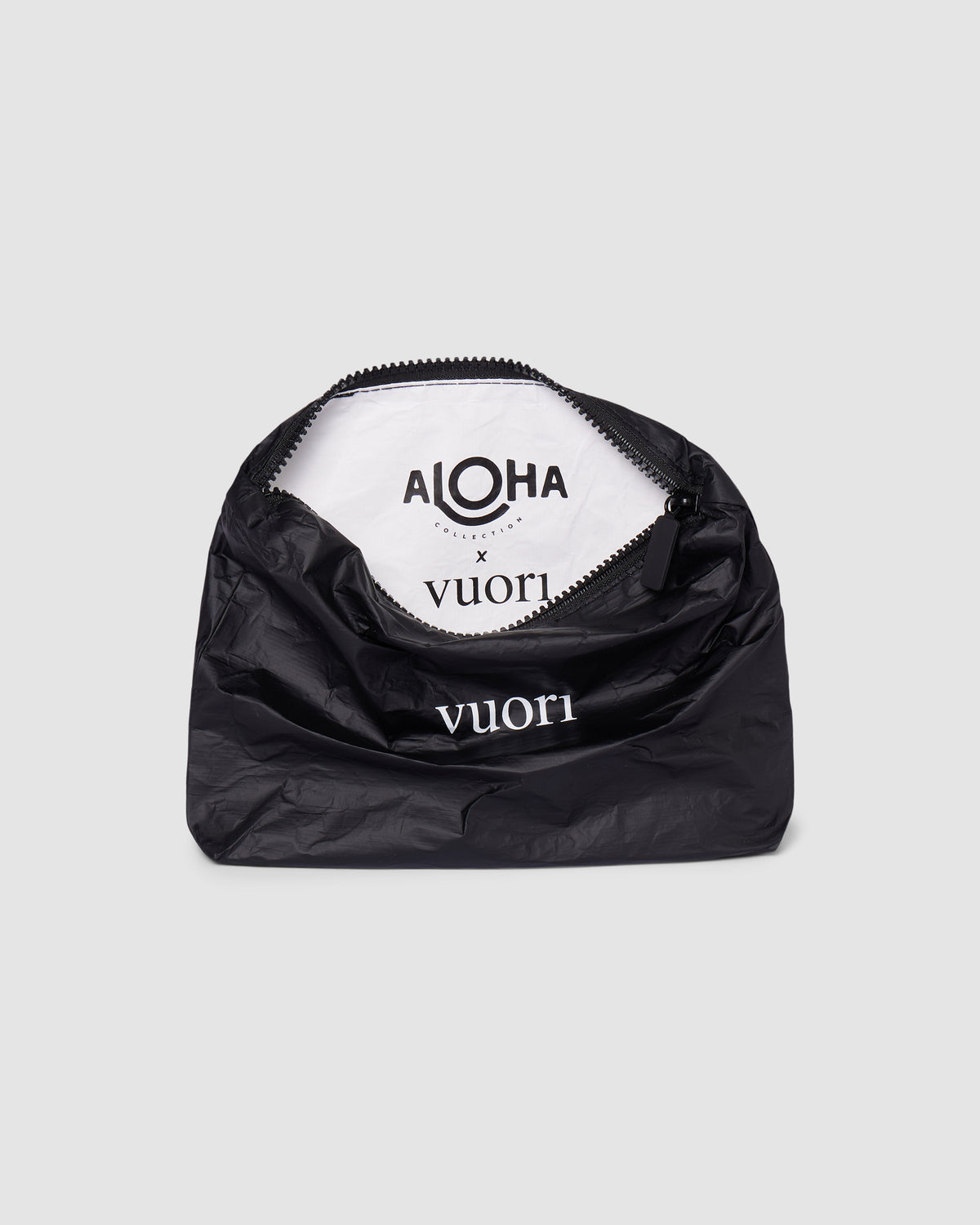 Aloha Small Pouch Black Splash Proof Bag | Vuori onsale - US 4690