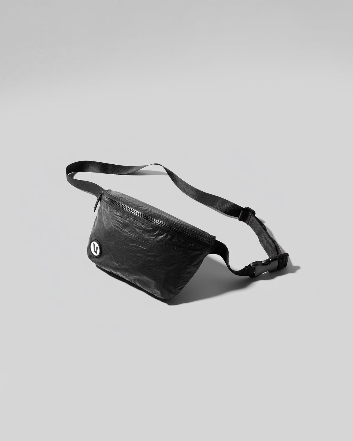 ALOHA-Mini Hip Pack Black Waist Bag Clothing | Vuori online - US 8183