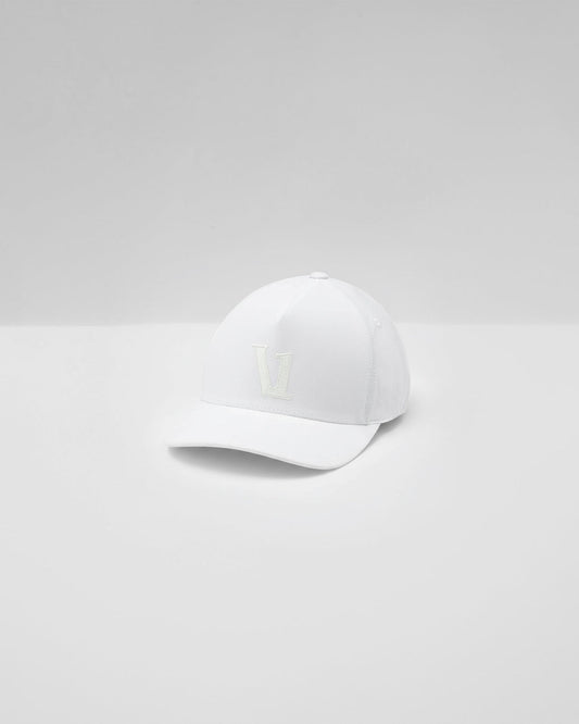 Magnitude Hat White Adjustable Snapback | Vuori online - US 6394