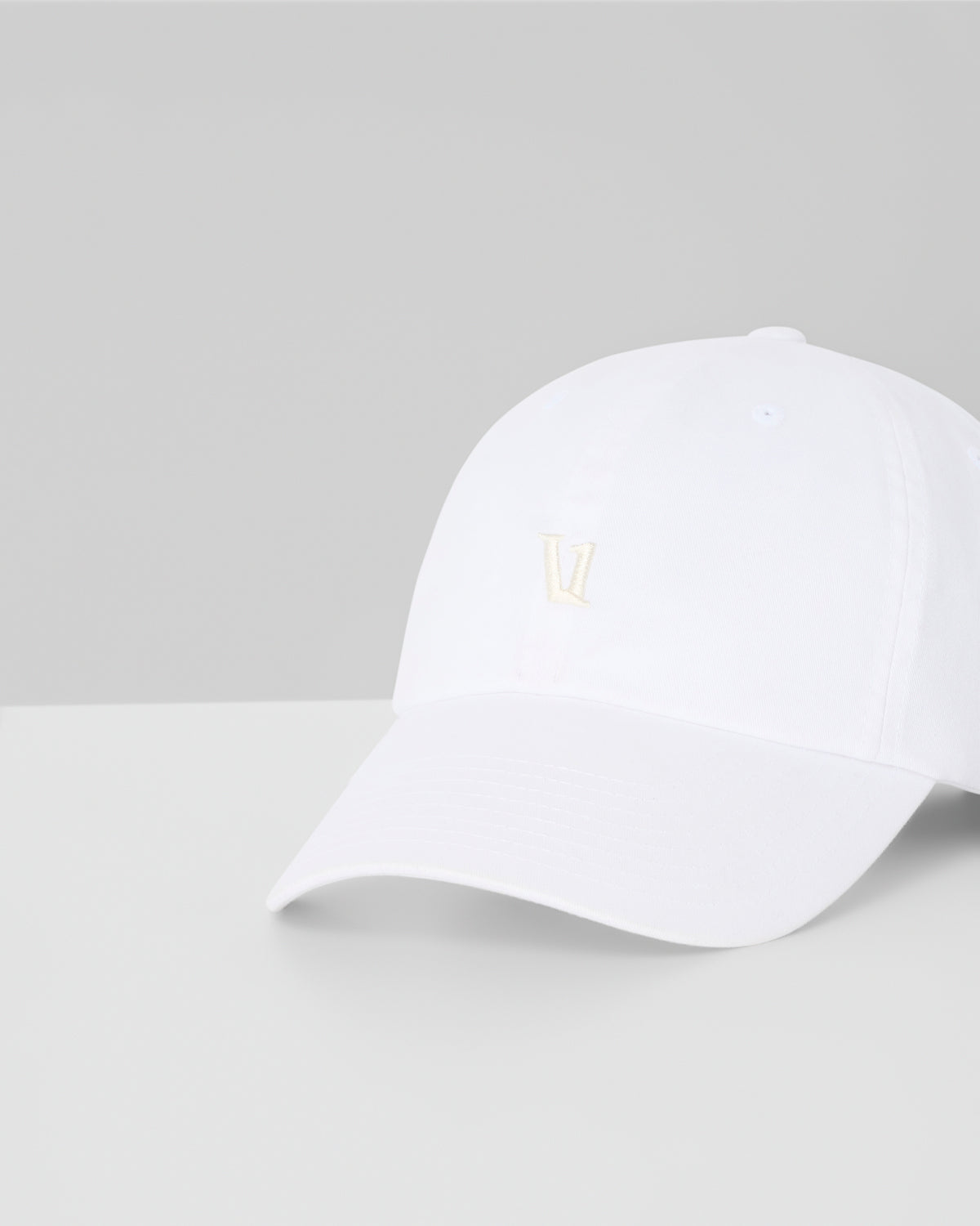 Vuori Dad Hat Low Profile White Hat | Vuori onsale - US 4421