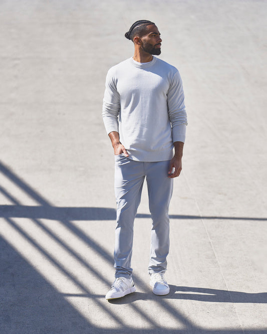 Meta Pant Athletic Slim Fit 32" Sea Fog 5-Pocket Pants | Vuori for sale - US 5079