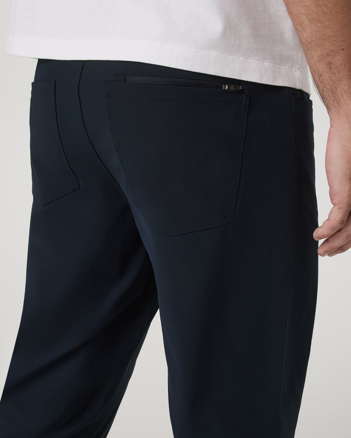 Meta Pant Classic Fit 30" Ink | Vuori outlet - US 8049