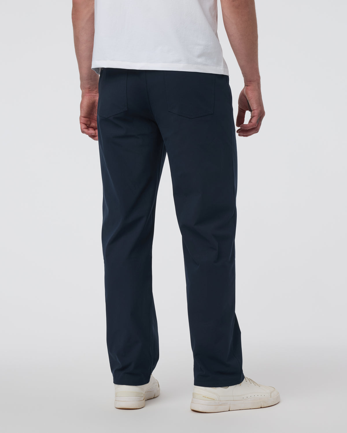 Meta Pant Relaxed Fit 32" Ink | Vuori sale - US 6447