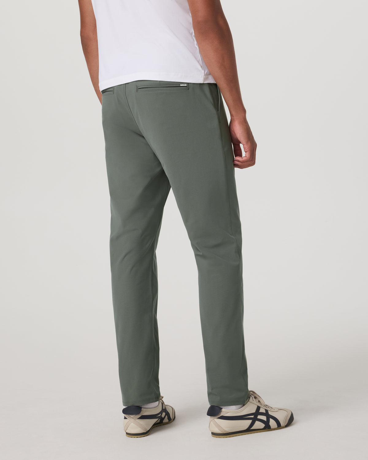 Meta Trouser Classic Fit 32" Men's Light Oregano Pants | Vuori shop - US 5289