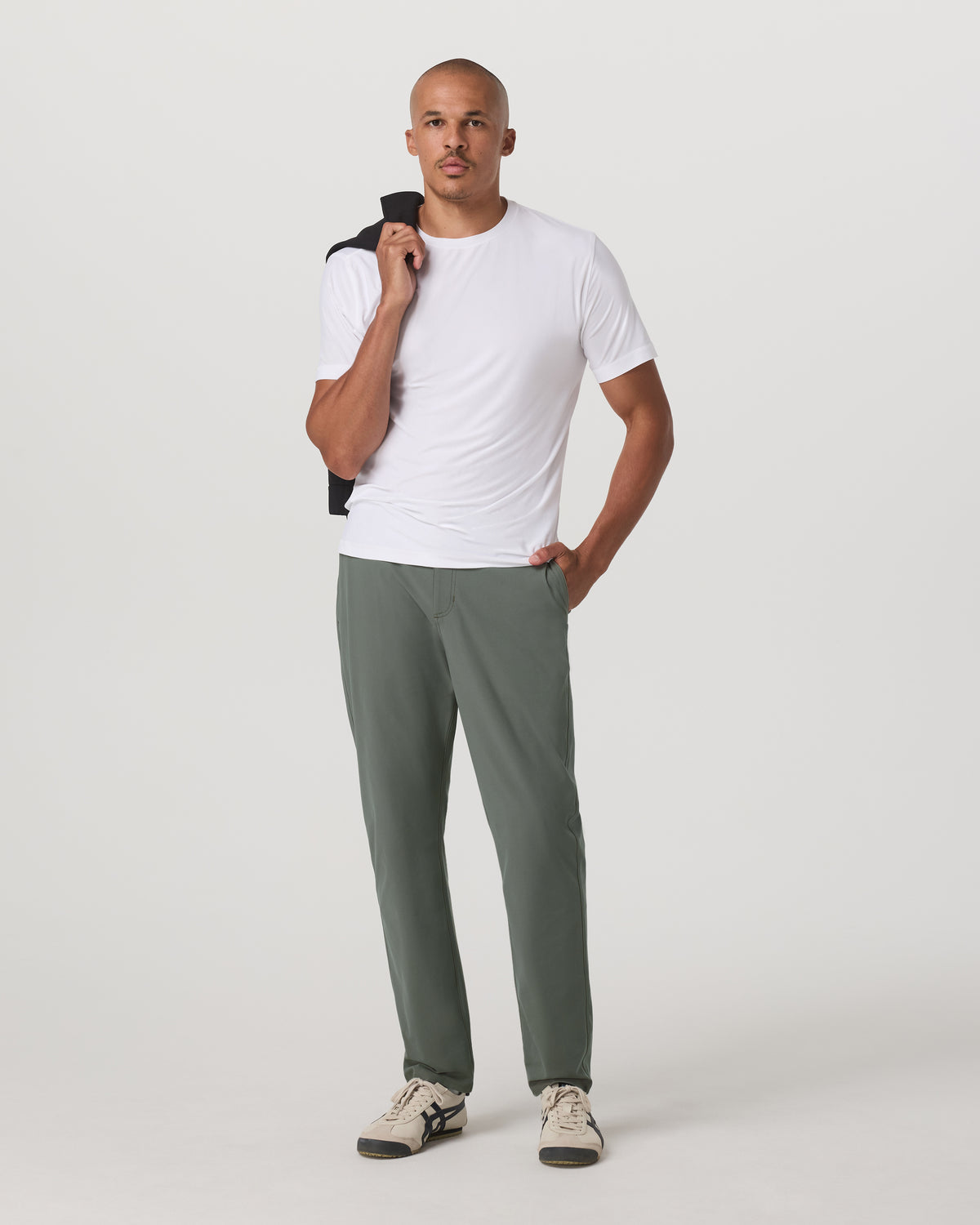 Meta Trouser Classic Fit 32" Men's Light Oregano Pants | Vuori shop - US 5289