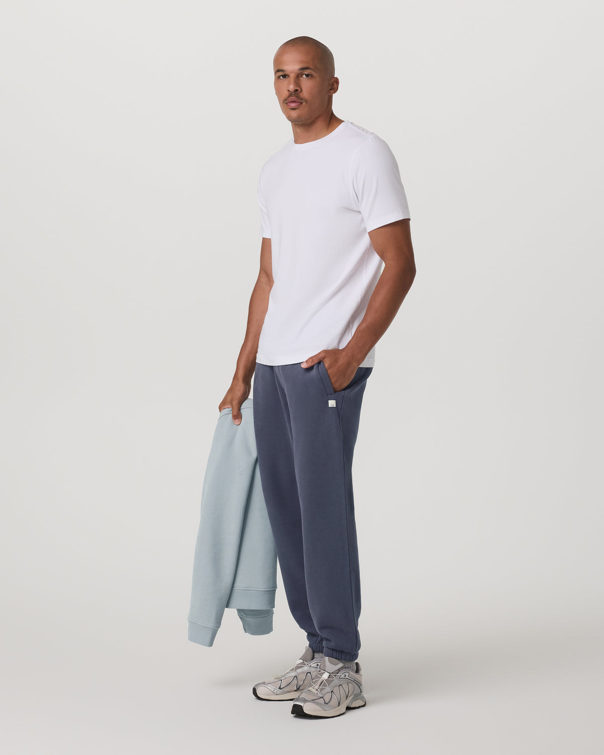 Seaside Sweatpant 28" Men's Relaxed Fit Azure Sweatpant | Vuori for sale - US 7414