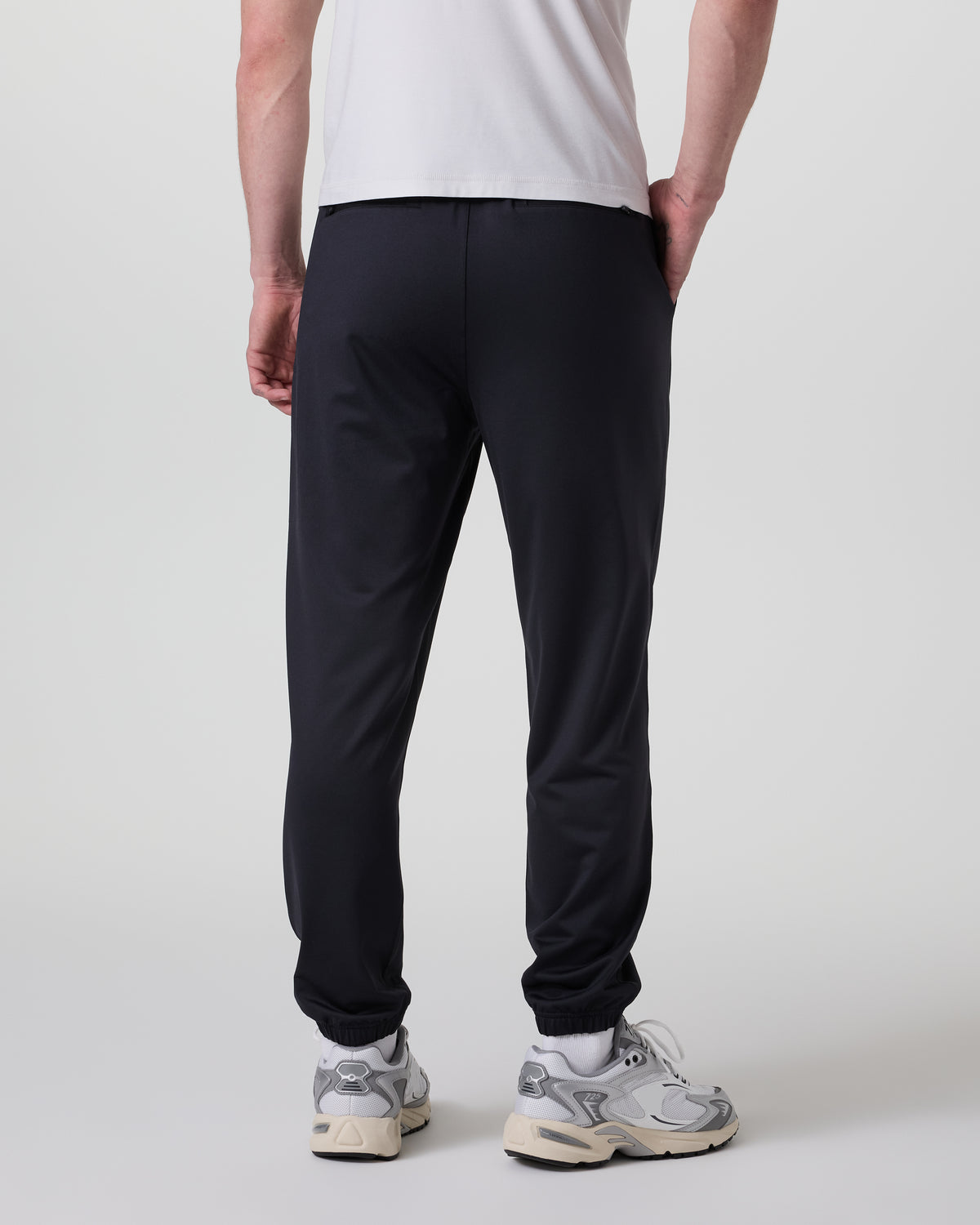 Sunday Performance Sweatpant Classic 28" Black | Vuori shop - US 5842