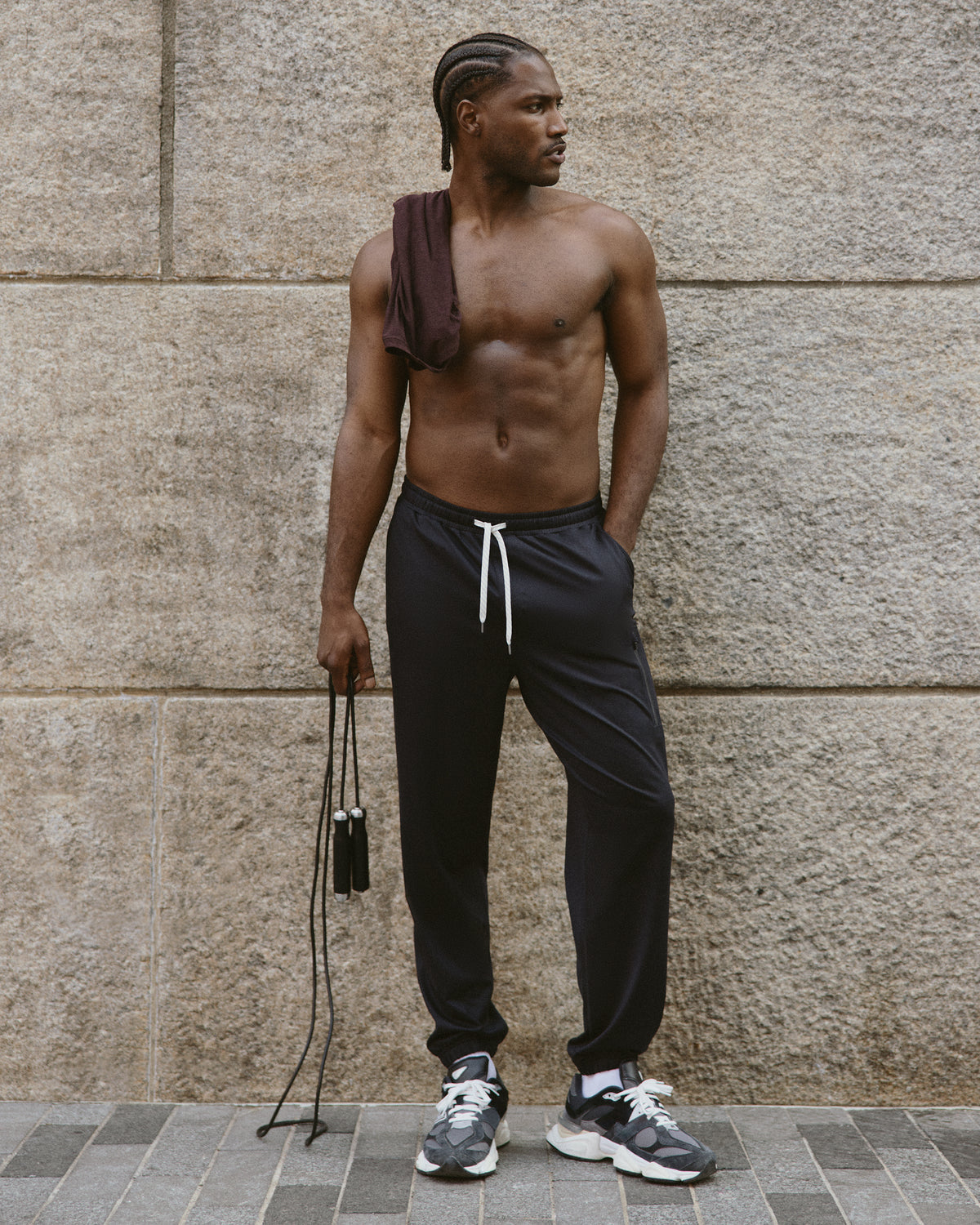 Sunday Performance Sweatpant Classic 30" Black | Vuori for sale - US 6277
