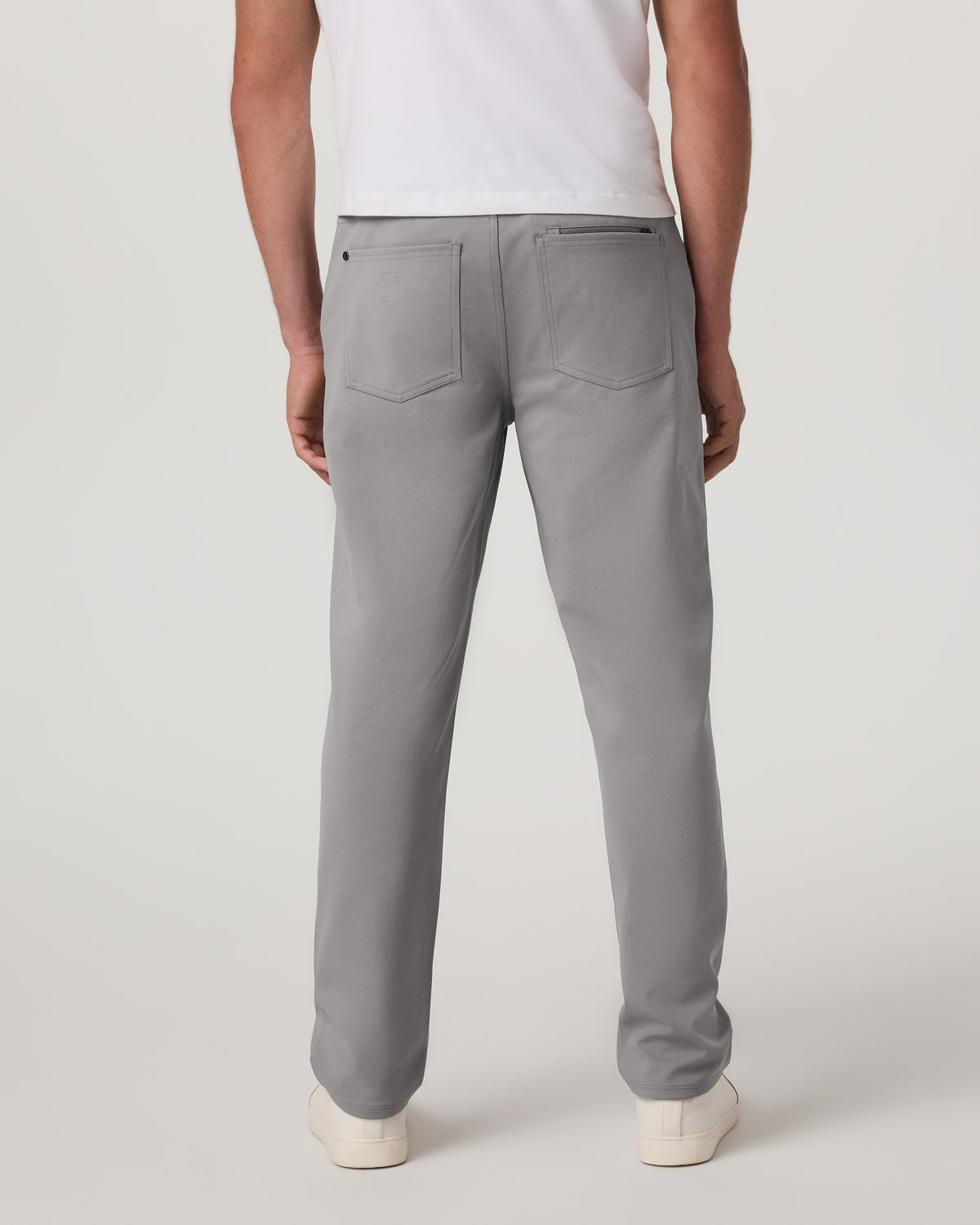 MetaTwill Pant Classic Fit 32" Men's Shiitake Pants | Vuori sale - US 6070