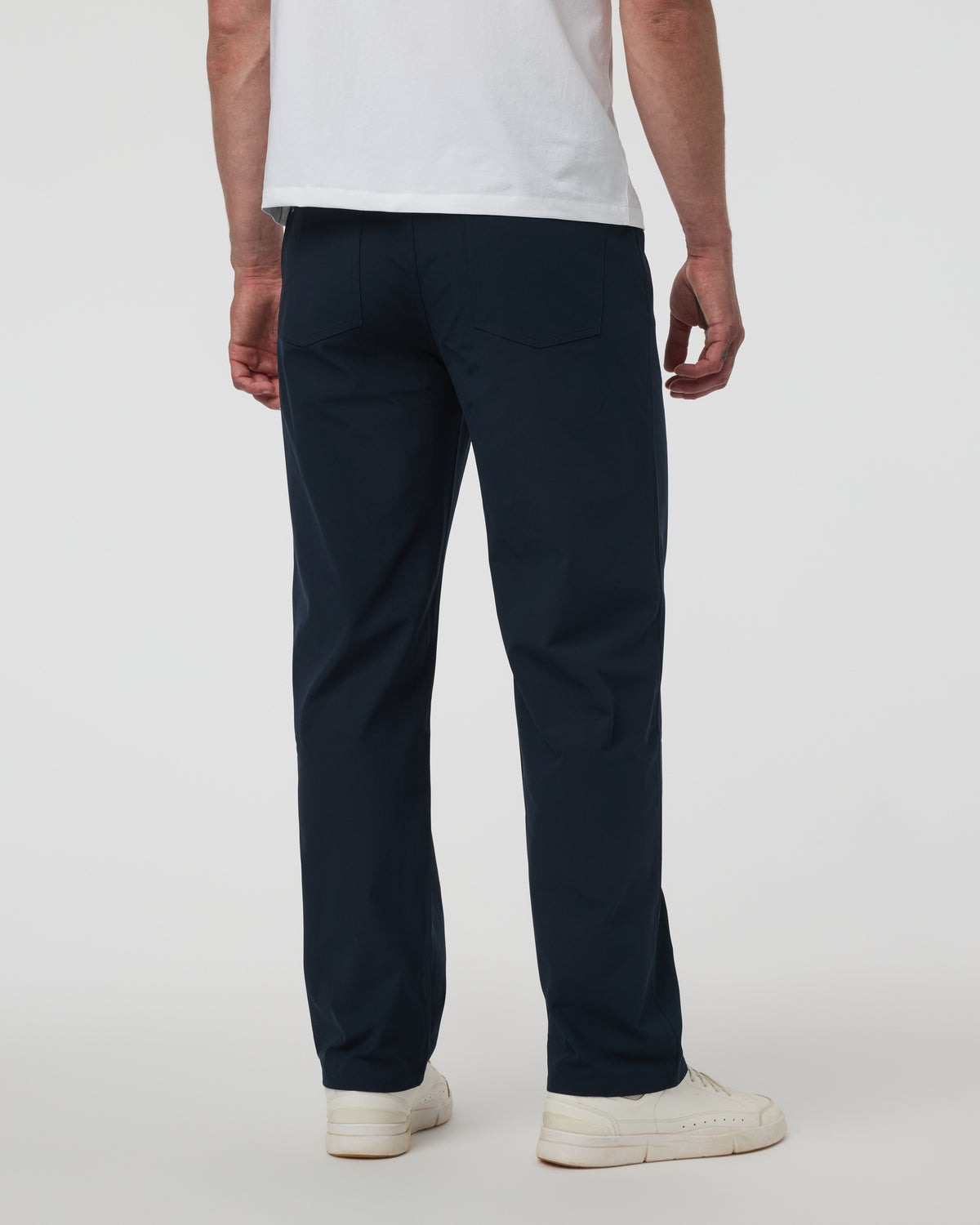 Meta Pant Relaxed 30" Ink | Vuori onsale - US 6609