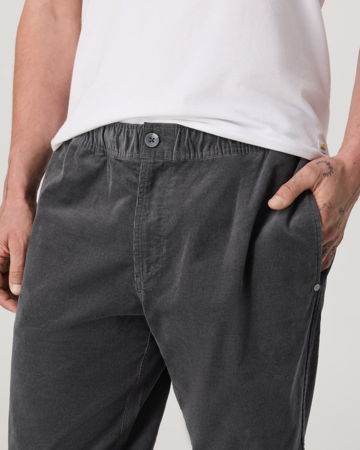 Men's Optimist Elastic Waist Pant Classic Fit Charcoal | Vuori outlet - US 3347