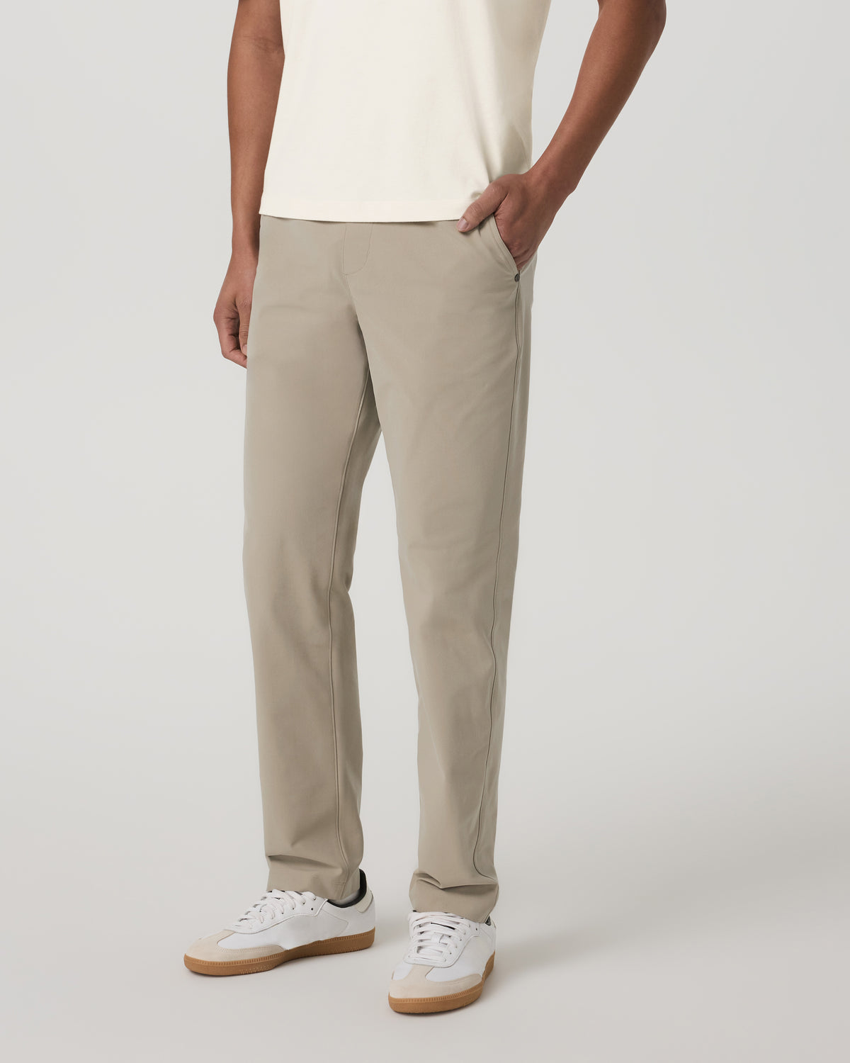 Meta Elastic Waist Pant Classic Fit 32" Men's Truffle Pants | Vuori onsale - US 3108