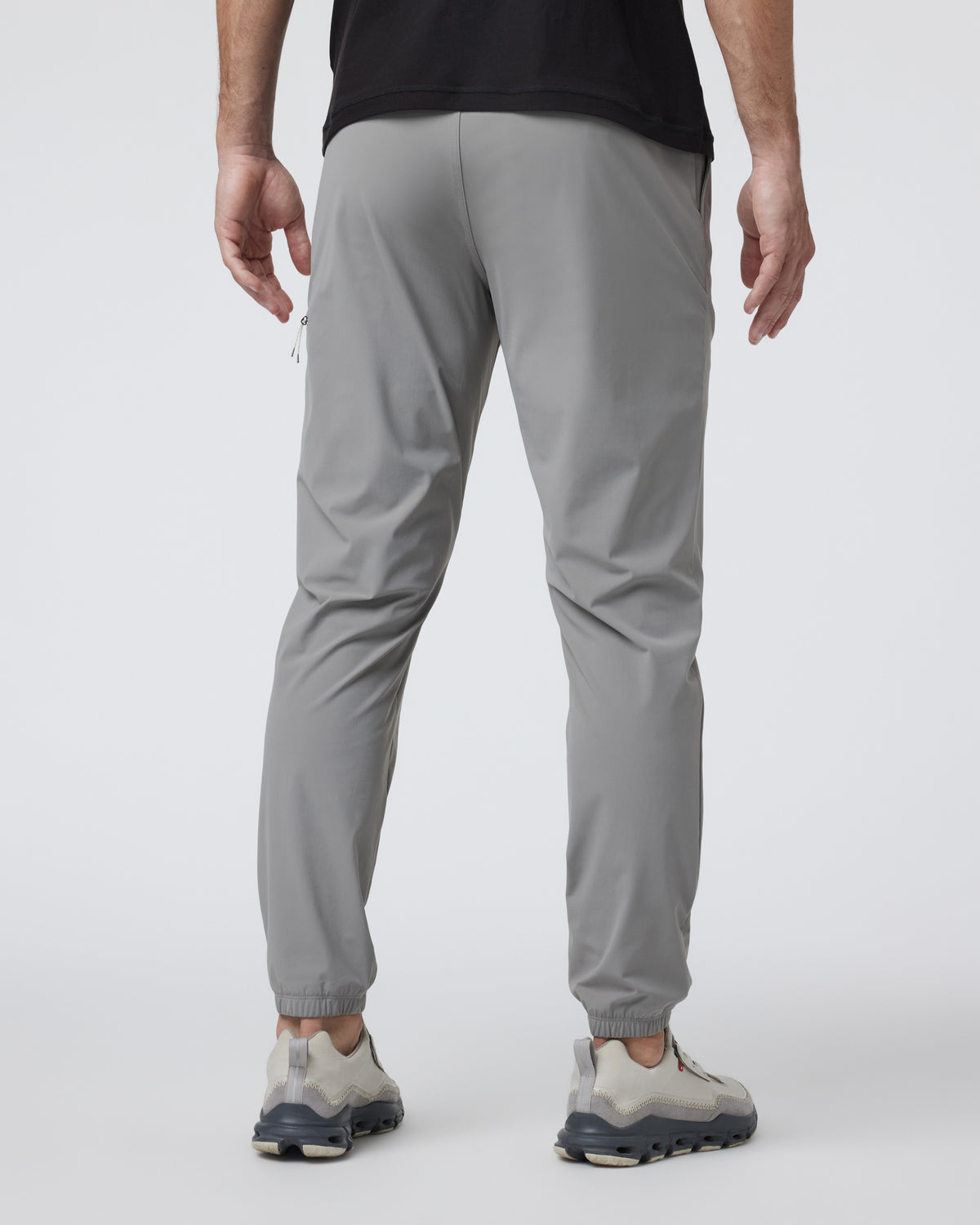 Fleet Sport Jogger Men's Shiitake Lightweight Joggers | Vuori online - US 9563