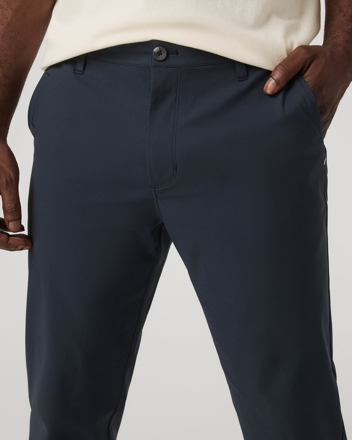 Cascade Chino Classic Fit 30" Men's Ink Pants | Vuori discount - US 7707