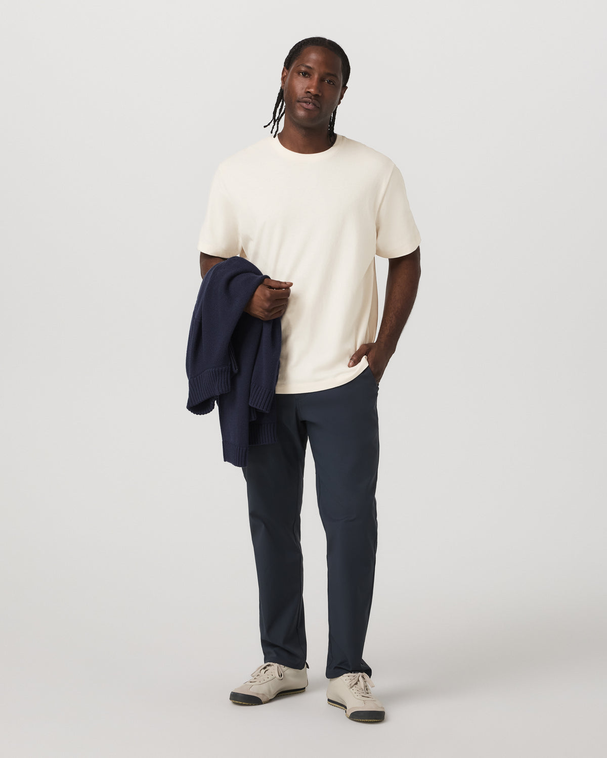 Cascade Chino Classic Fit 30" Men's Ink Pants | Vuori discount - US 7707