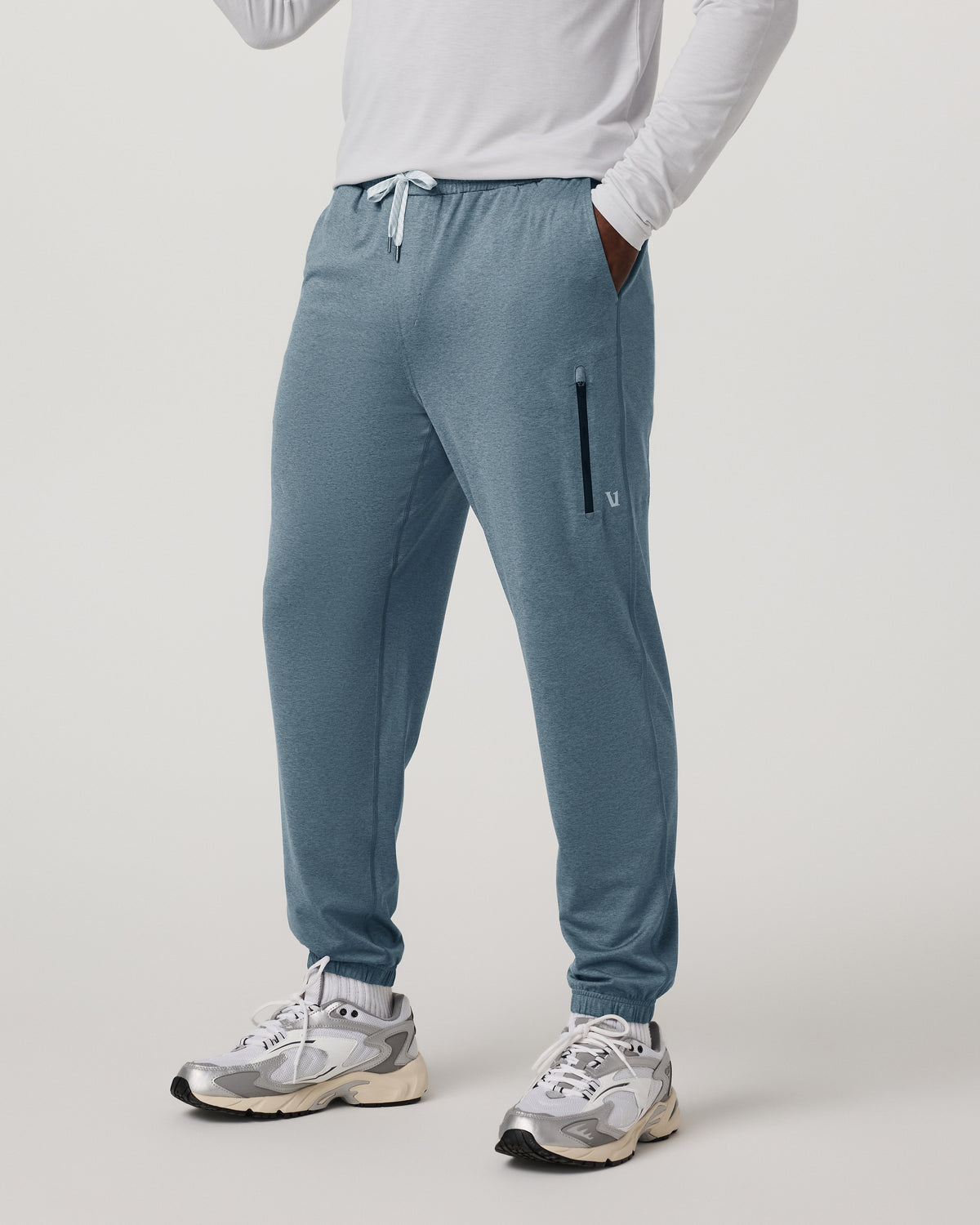 Sunday Performance Sweatpant 28" Men's Smoke Blue Pant | Vuori sale - US 2298