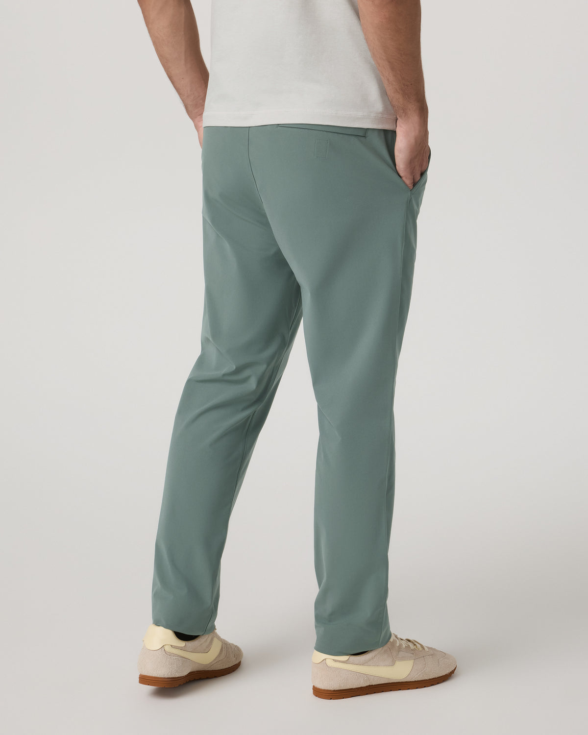 Meta Elastic Waist Pant Classic Fit Men's Marsh Pants | Vuori onsale - US 1645