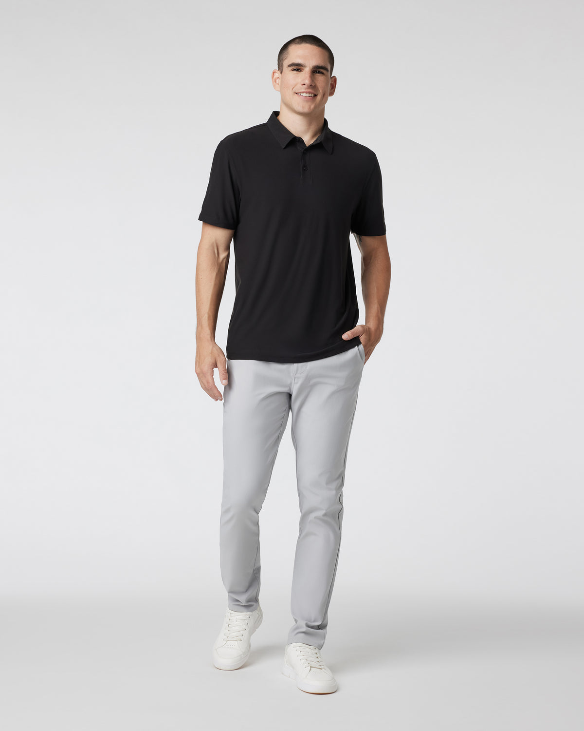 Cascade Tech Chino Pant 32" Men's Fog Chinos | Vuori for sale - US 4338