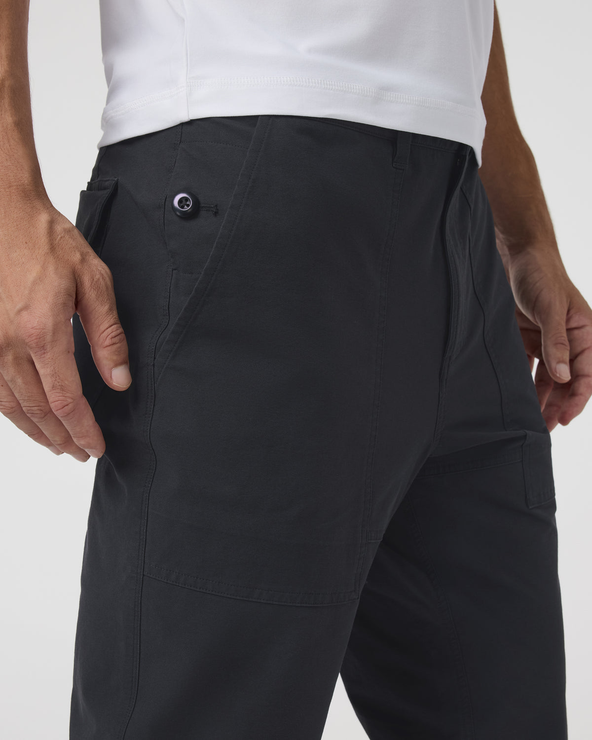 Barren Pant Classic 32" Men's Black Pants | Vuori online - US 9529