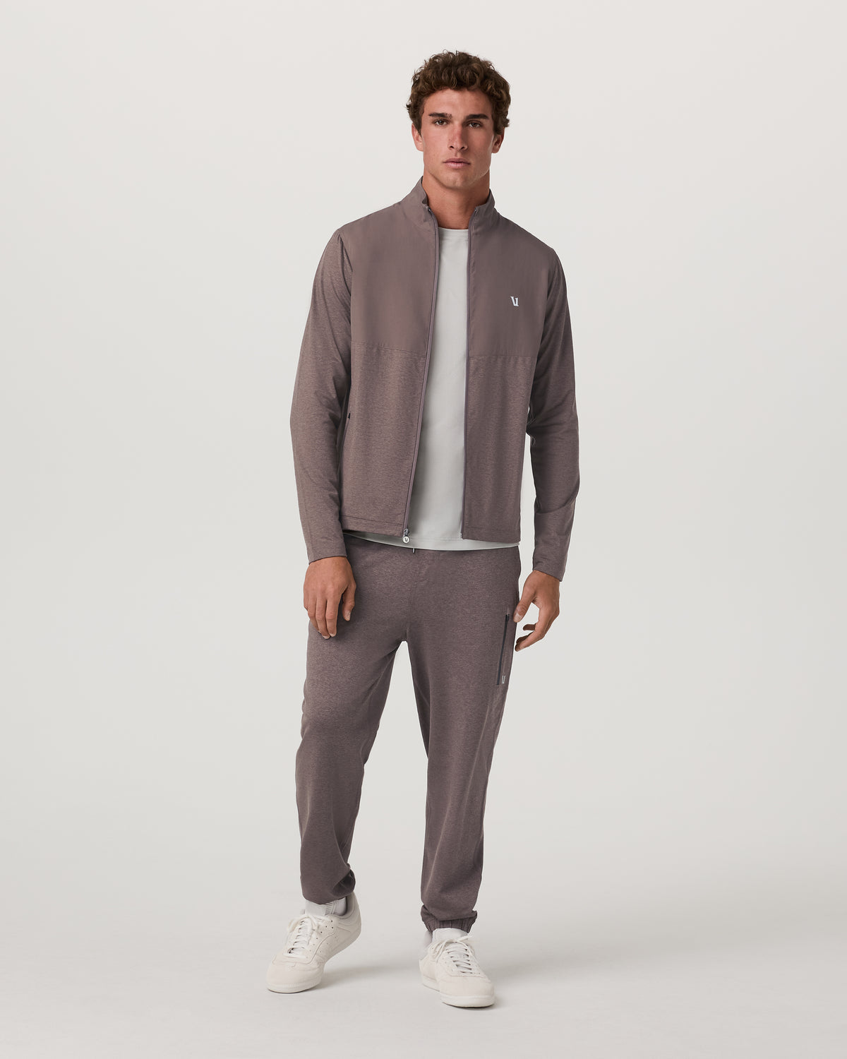 Men's Sunday Performance Sweatpant 30" Huckleberry | Vuori online - US 3412