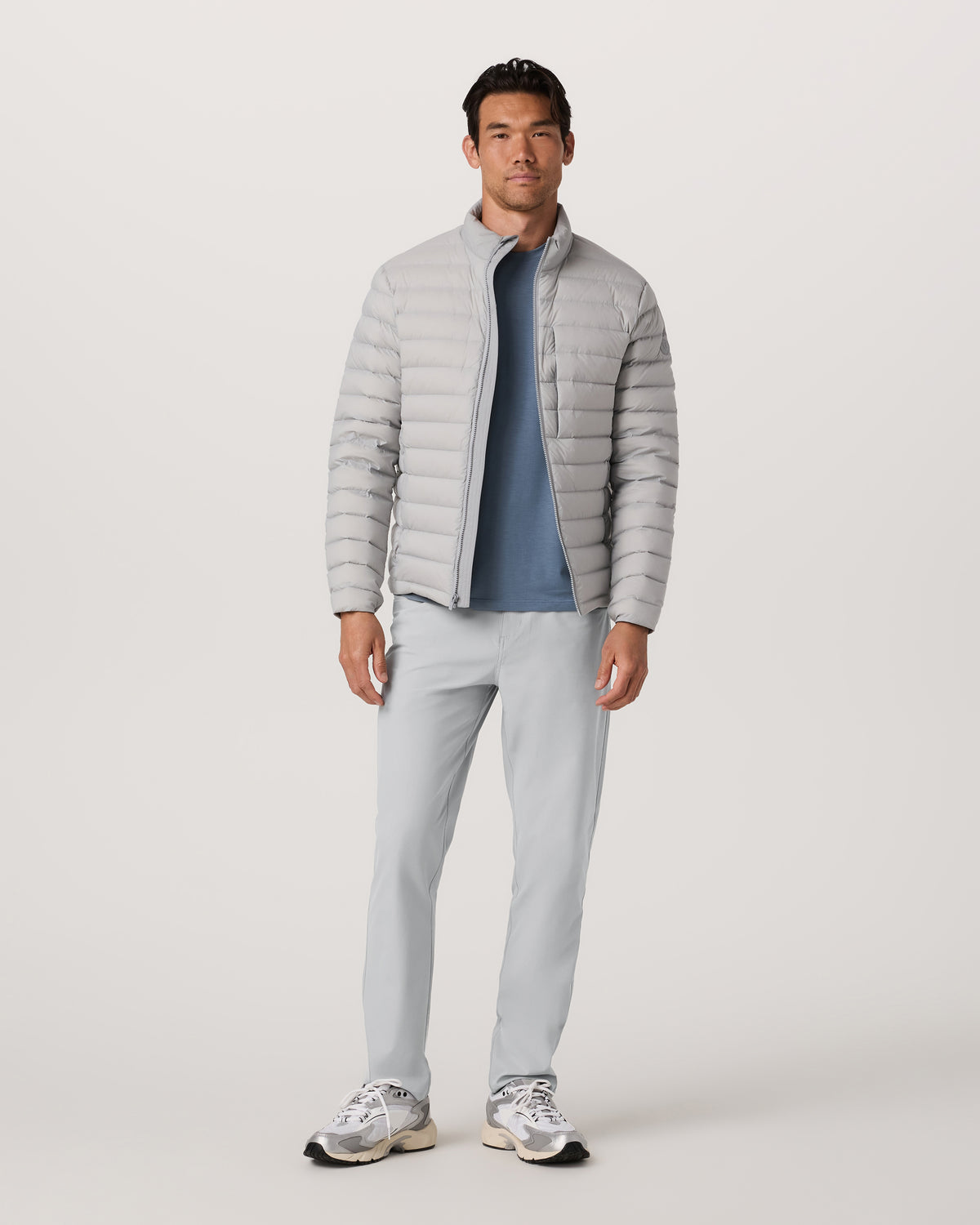 Meta Pant Classic Fit 32" Men's Sea Fog 5-Pocket Pants | Vuori onsale - US 3808