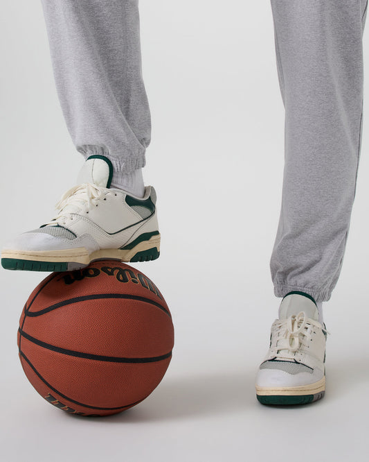 Coronado Performance Sweatpant Classic 30" Light Heather Grey | Vuori online - US 2202