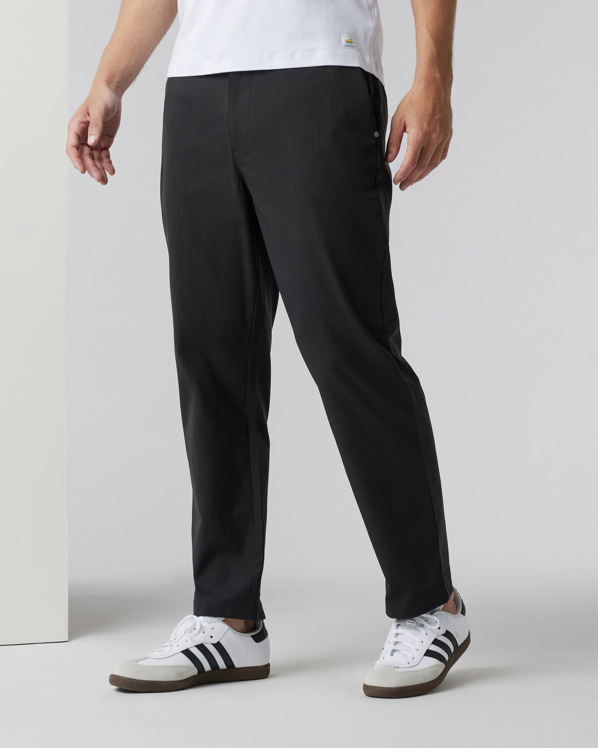 Cascade Crinkle Pant Relaxed 30" Black | Vuori outlet - US 8648