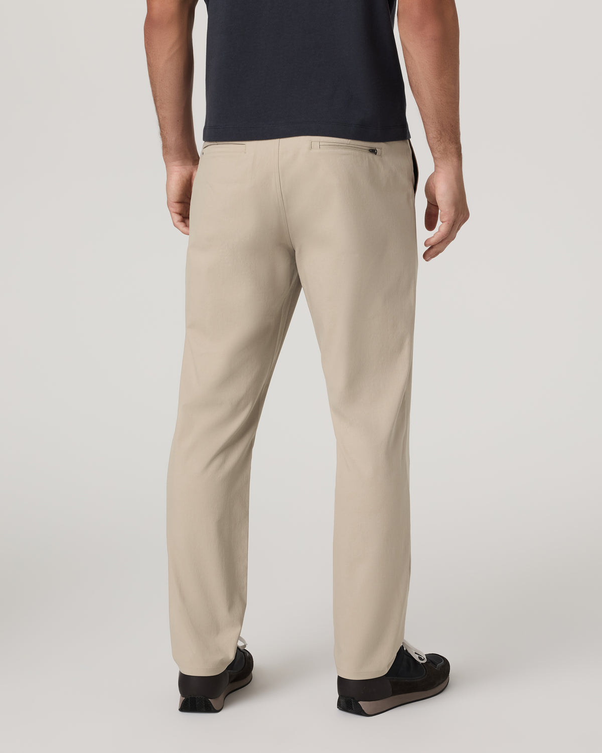 Cascade Chino Classic Fit 32" Men's Trench Pants | Vuori shop - US 3453