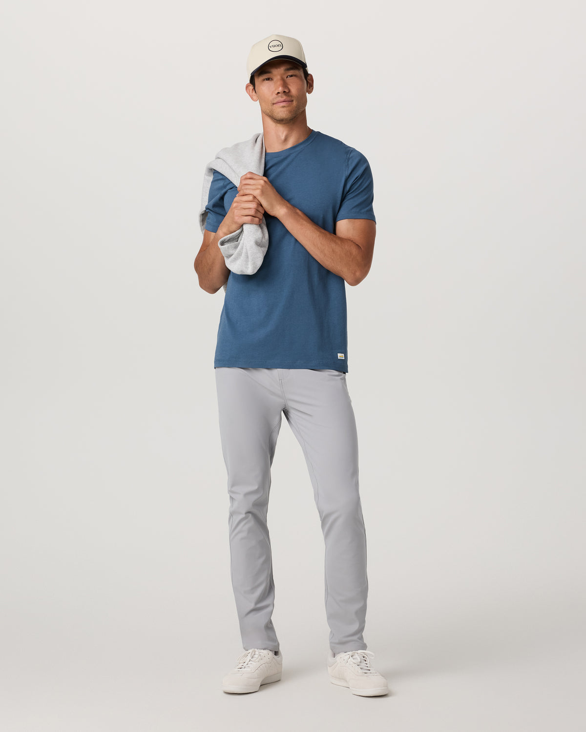 Meta Pant Athletic Slim Fit 34" Sea Fog 5-Pocket Pants | Vuori for sale - US 1904
