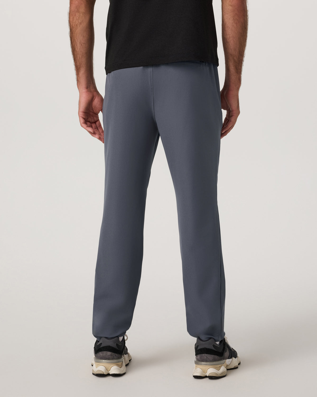 Train Tech HD Pant Classic 29" Men's Moonlight Pants | Vuori sale - US 1853