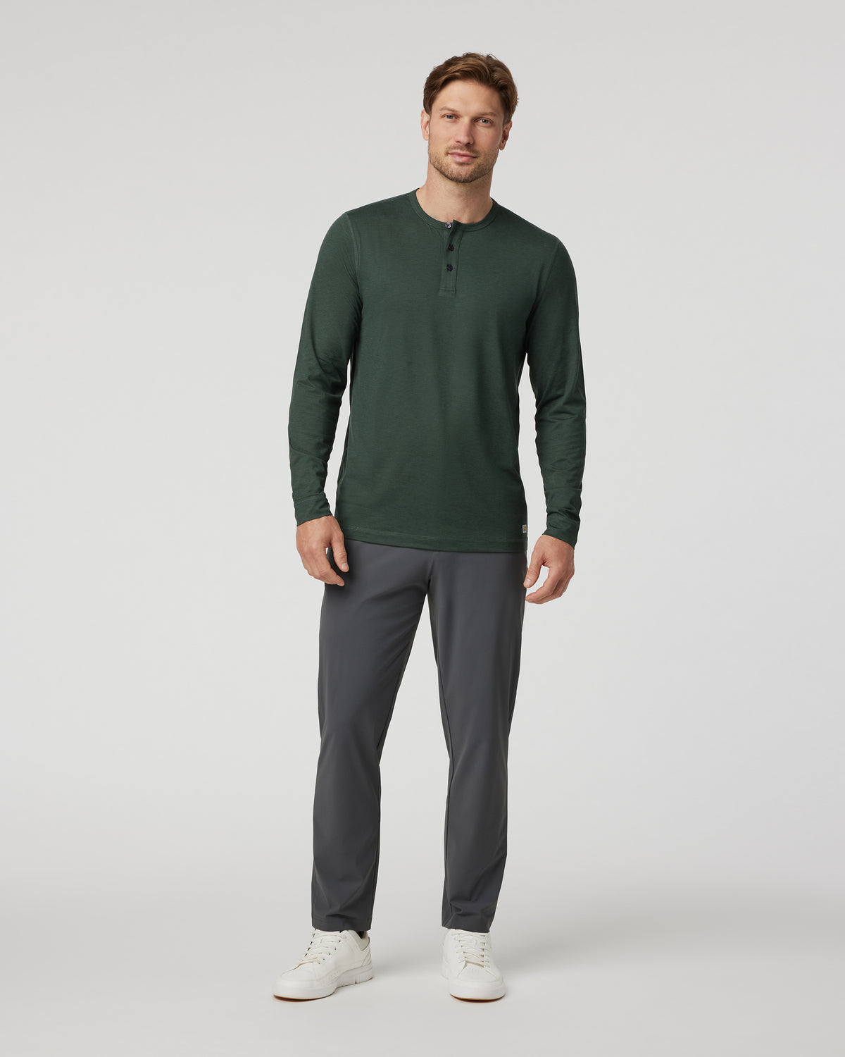 Fleet Chino Pant Athletic Slim 30" Charcoal | Vuori onsale - US 8868