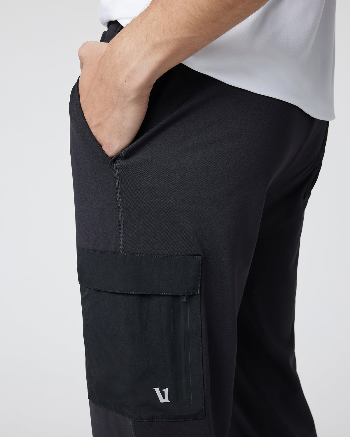 Sunday Utility Jogger Men's Black Cargo Joggers | Vuori shop - US 1441