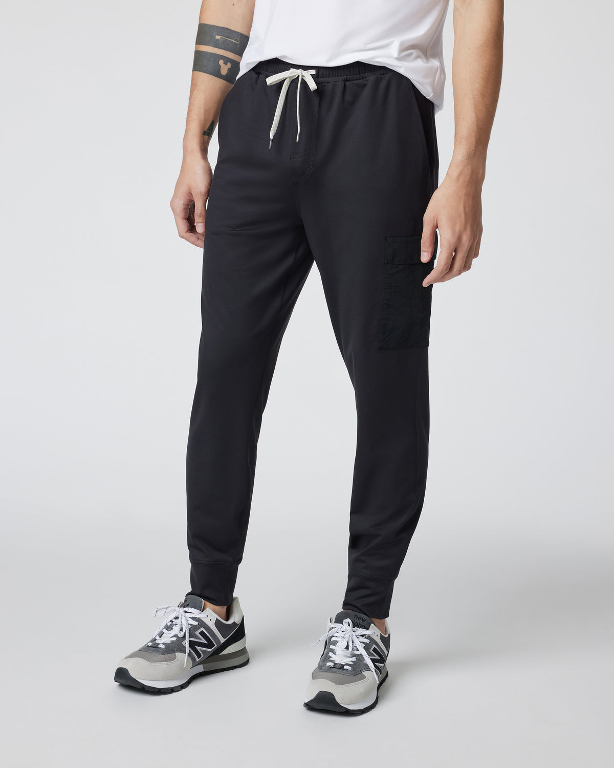 Sunday Utility Jogger Men's Black Cargo Joggers | Vuori shop - US 1441