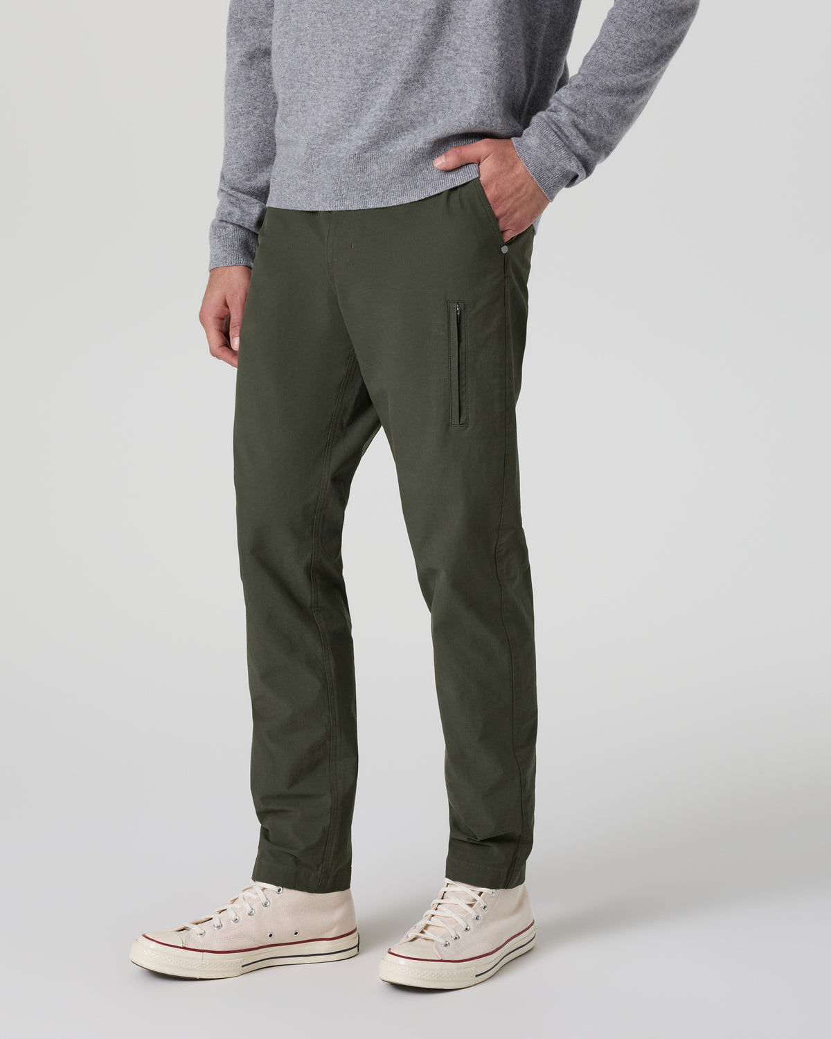 Barren Explorer Pant Classic Fit 30" Kale | Vuori online - US 6886