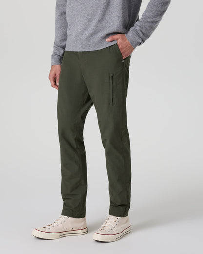 Barren Explorer Pant Classic Fit 30" Kale | Vuori online - US 6886