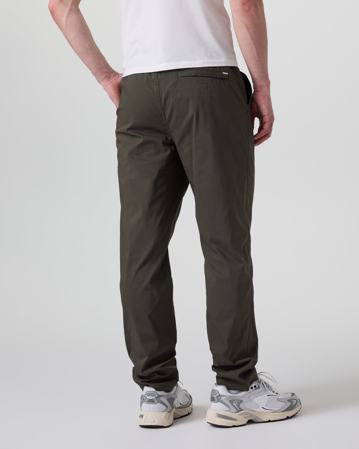Kore Everyday Pant Lined Classic Fit 30" Dark Oregano | Vuori outlet - US 9103