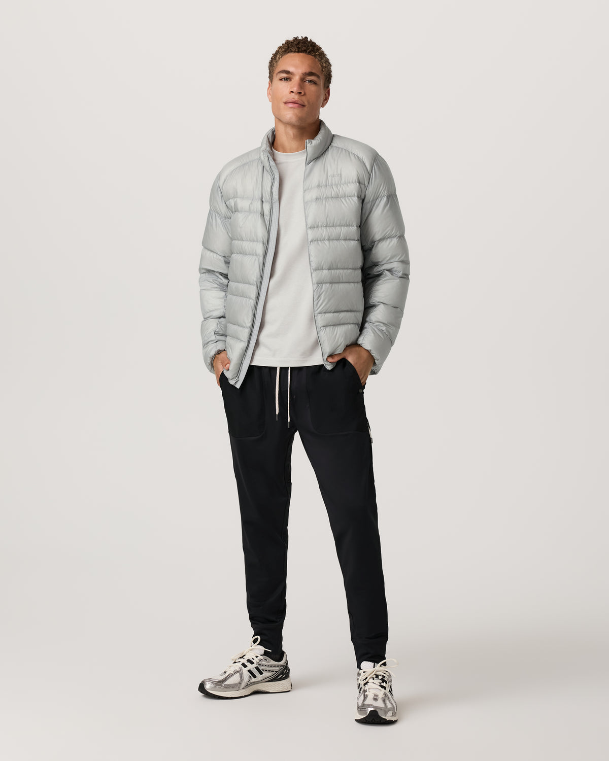 Sunday Mixed Media Jogger 28" Men's Black Joggers | Vuori discount - US 5832