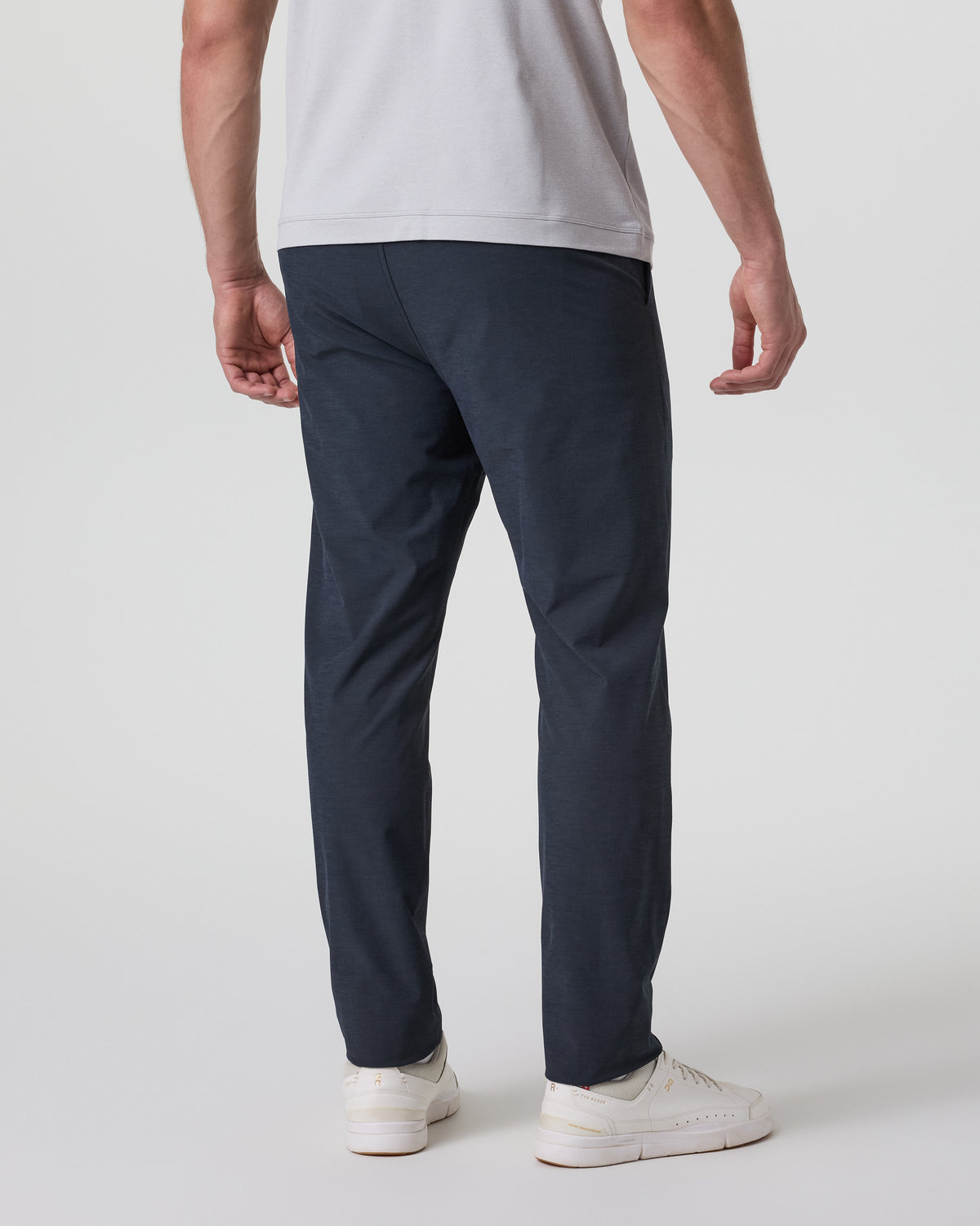 Aim Pant 30" Navy Golf & Travel Pants | Vuori shop - US 3522