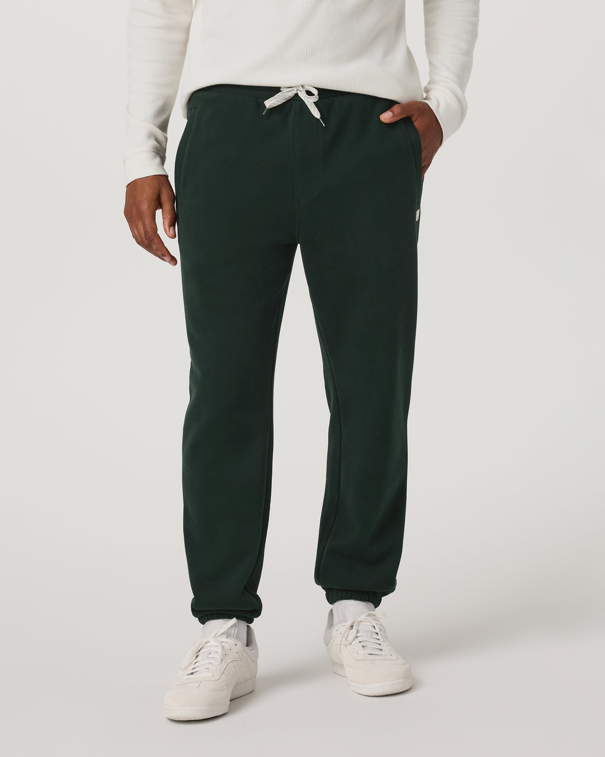 Seaside Sweatpant 28" Men's Relaxed Evergreen Sweatpant | Vuori onsale - US 9976