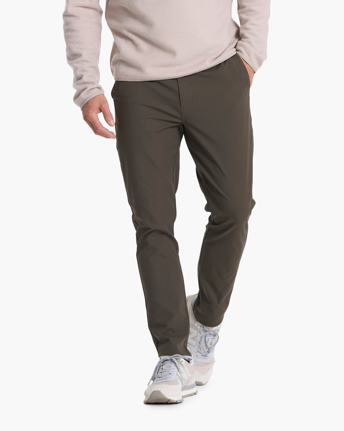 Cascade Tech Chino Pant Athletic Slim Fit 30" Dark Oregano | Vuori for sale - US 2882