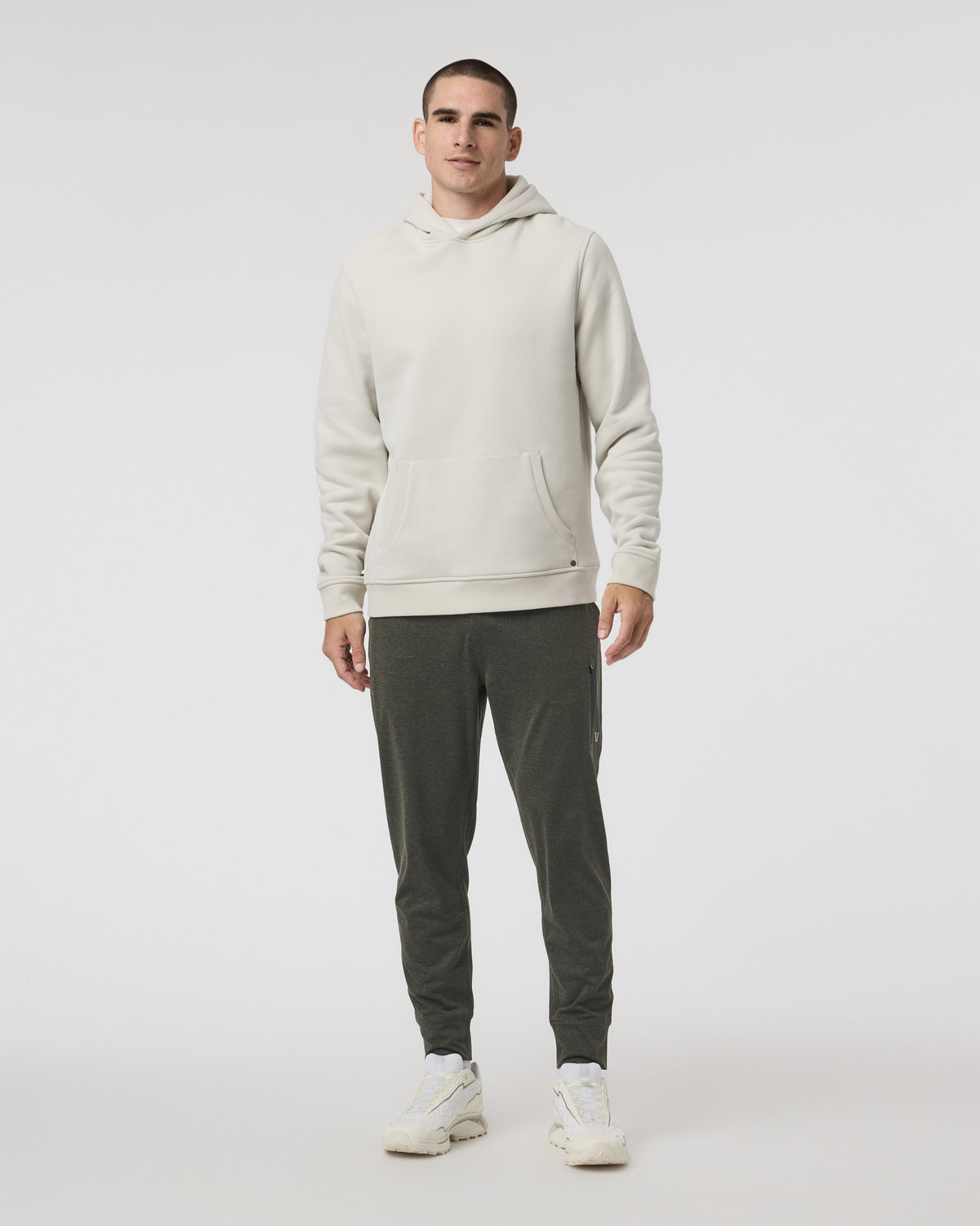 Sunday Performance Jogger - Long Kale Heather | Vuori sale - US 5637