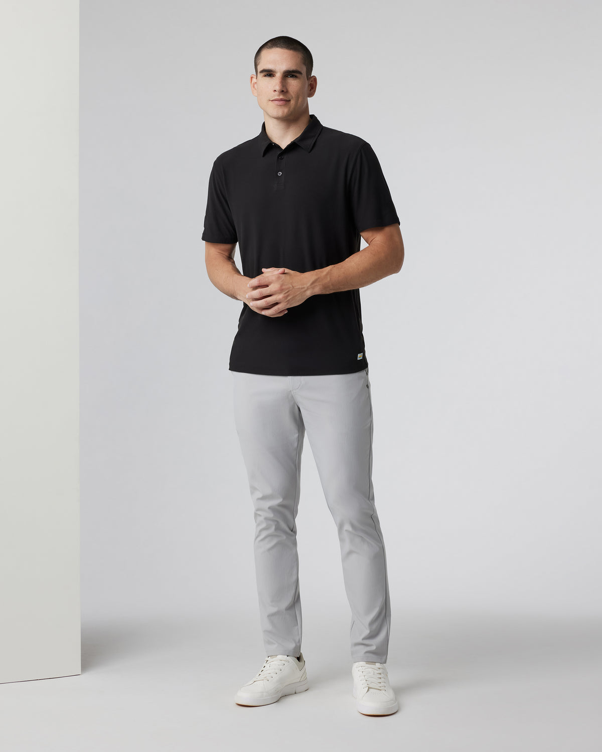Cascade Tech Chino Pant - Fog Grey Slim Tech Chino | Vuori sale - US 5928