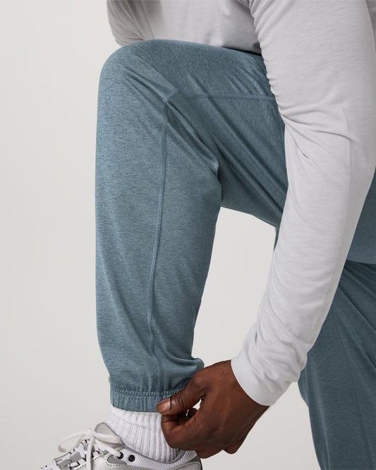 Men's Sunday Performance Sweatpant 30" Smoke Blue | Vuori onsale - US 1986