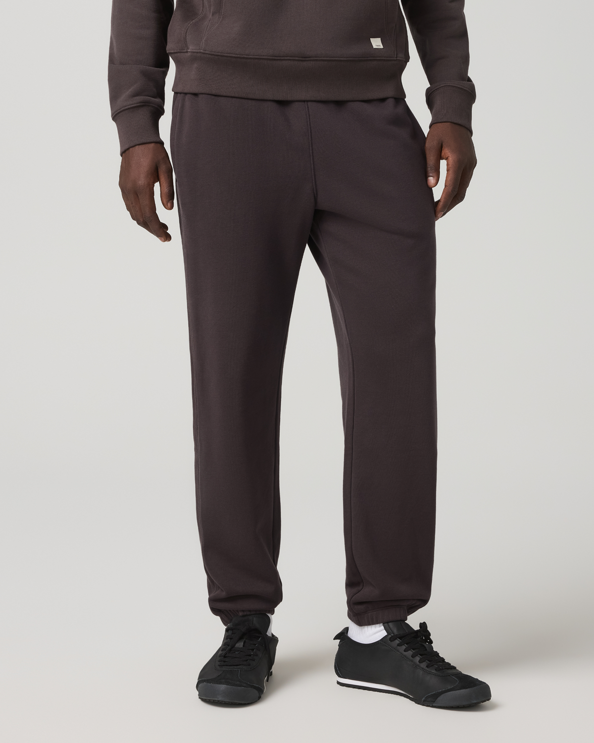 Cypress Vintage Jogger 28" Men's Comfy Soot Joggers | Vuori for sale - US 4493