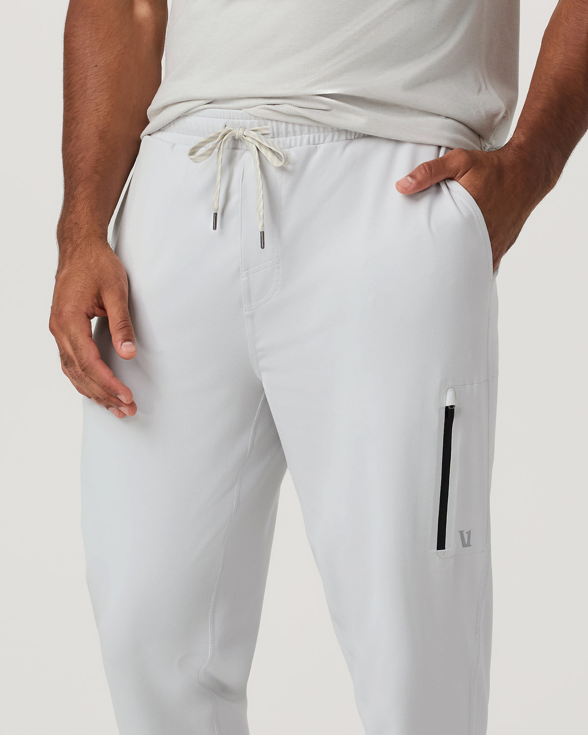 Sunday Performance Jogger 28" Men's Frost Grey Joggers | Vuori outlet - US 6655