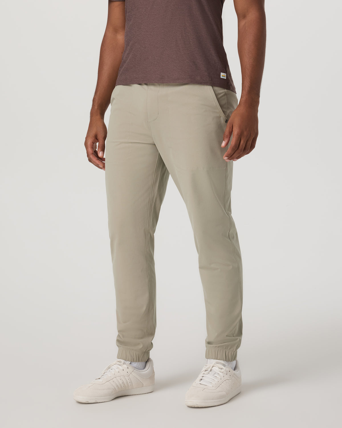 Meta Jogger 30" Men's Truffle Performance Knit Joggers | Vuori for sale - US 9545